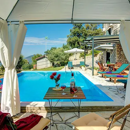 Gatsoulis Villas Вилла *