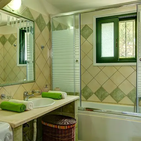 Gatsoulis Villas * Apolpaina